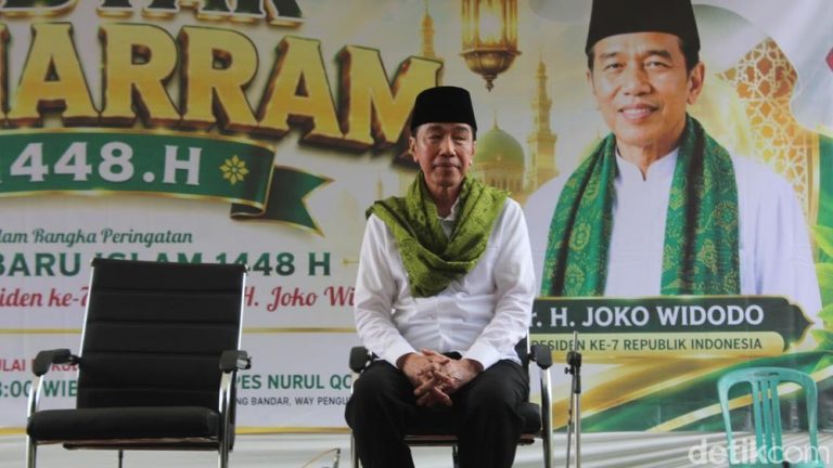 Jokowi Akui Tetap Orang Kampung Ini Alasannya