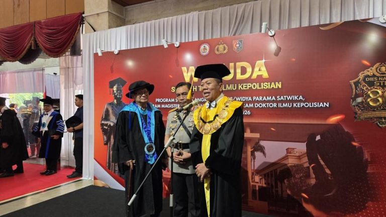 Polisi Wasit Demokrasi Kunci Masa Depan Bangsa Polisi Wasit Demokrasi Kunci Masa Depan Bangsa