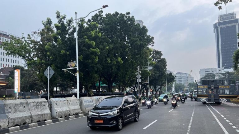 Jakarta Pusat Kembali Normal Setelah Aksi Mendebarkan Jakarta Pusat Kembali Normal Setelah Aksi Mendebarkan