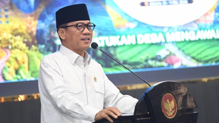Terungkap Alasan Puluhan Ribu Manajer Desa Dilatih Militer Terungkap Alasan Puluhan Ribu Manajer Desa Dilatih Militer