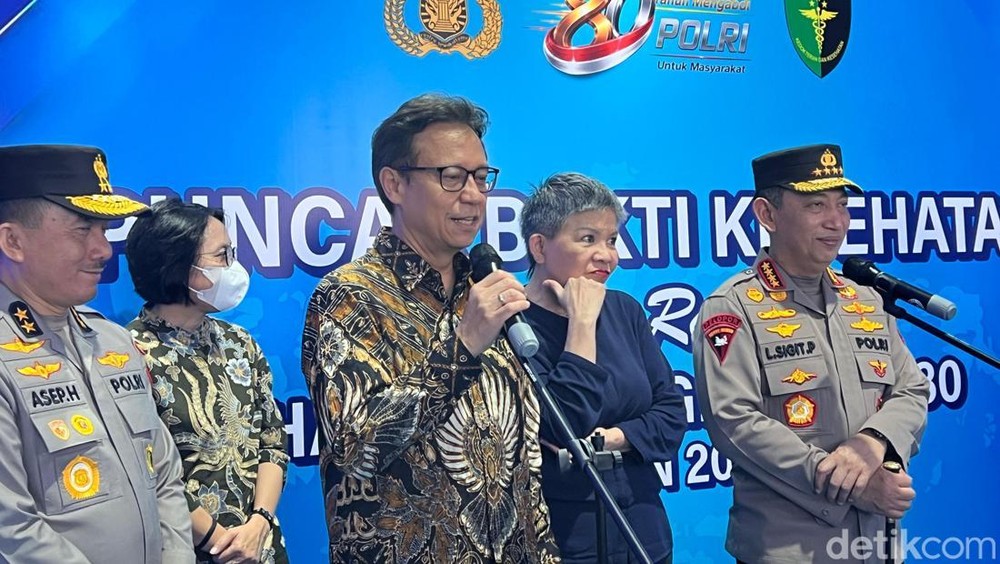 Rahasia Hidup Panjang Buruh Terkuak Menkes Beri Peringatan Keras