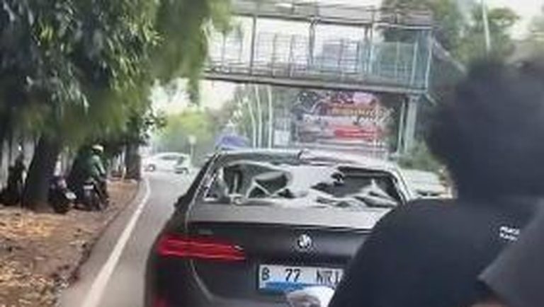 BMW Listrik Terlibat Insiden Mengejutkan
