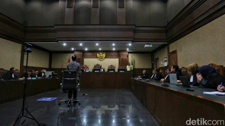 Terungkap Nadiem Makarim Divonis 10 Tahun Penjara