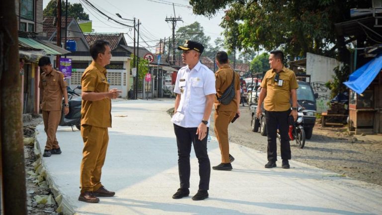 Dana Fantastis Lebak Jalan Mulus Menanti