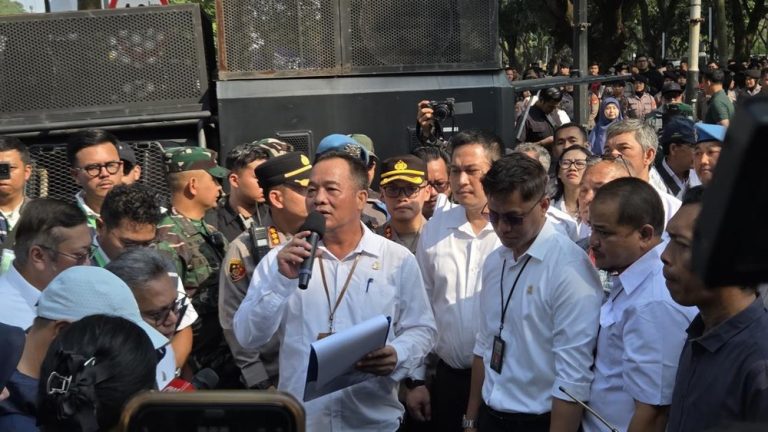 Hotel Sultan Harus Kosong Pengadilan Putuskan Ini Hotel Sultan Harus Kosong Pengadilan Putuskan Ini