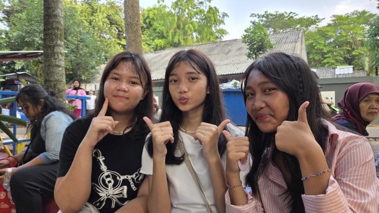 Ragunan Gratis Warga Jakarta Pesta Liburan