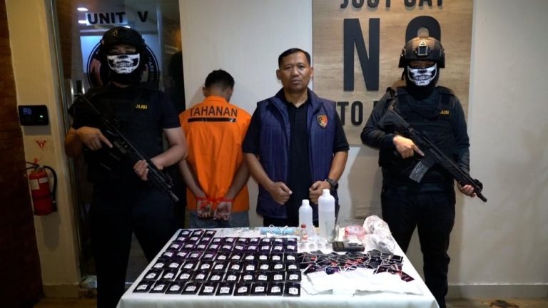 Vape Beracun Terbongkar di Bekasi Vape Beracun Terbongkar di Bekasi
