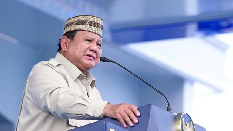 Prabowo Tantang Penolak Makan Gratis