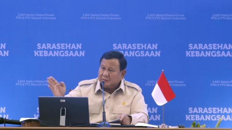 Prabowo Ingin Bertemu Profesor Tiap Bulan