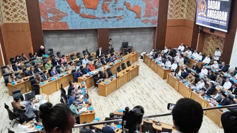 Anggaran Kemenko Terbesar Disahkan DPR Ada Dana Tambahan Tanpa Bahas Anggaran Kemenko Terbesar Disahkan DPR Ada Dana Tambahan Tanpa Bahas