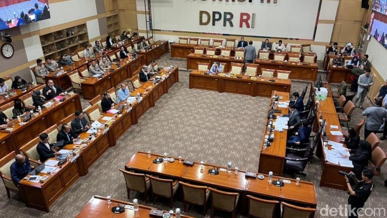 Usia Pensiun Polisi Berubah Total Ini Detailnya