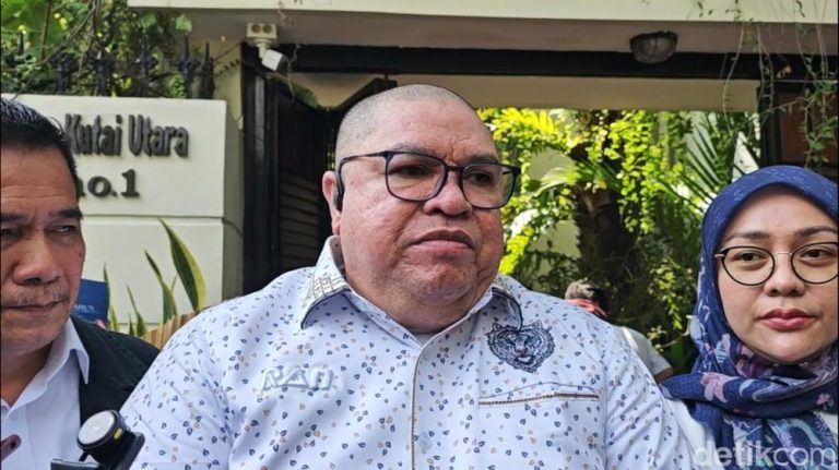 Pengacara Kondang Ini Akhirnya Masuk Bui