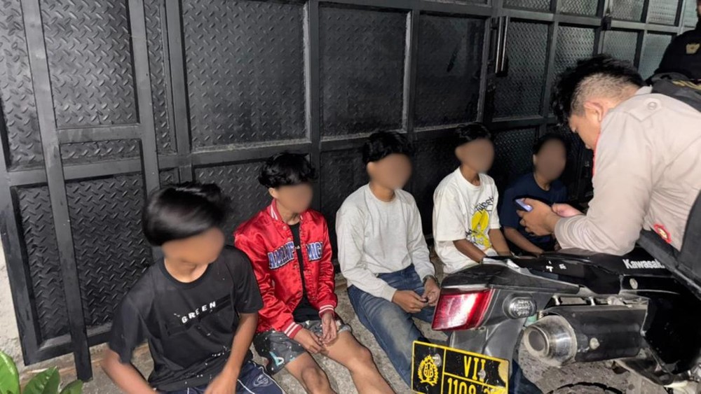 Malam Mencekam Jakarta Timur Berakhir Damai