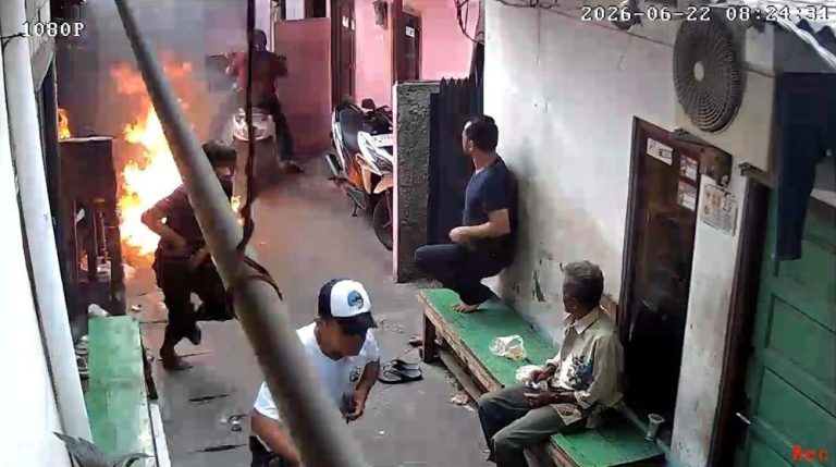 Cemburu Berujung Molotov Salah Sasaran Koja