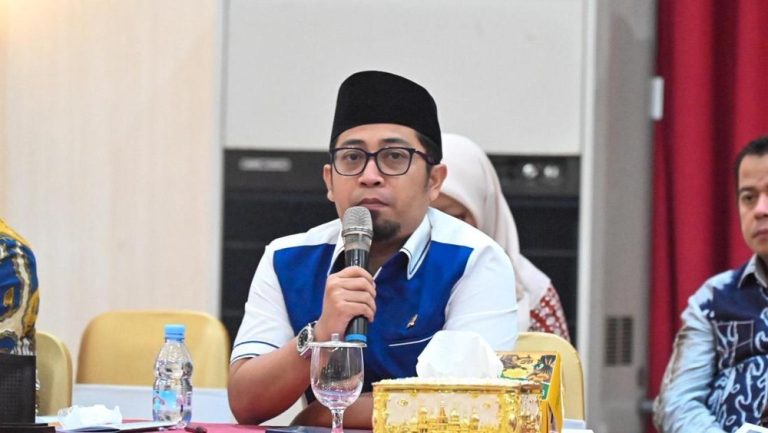 Korupsi Pejabat Daerah PKB Dorong Reformasi Total