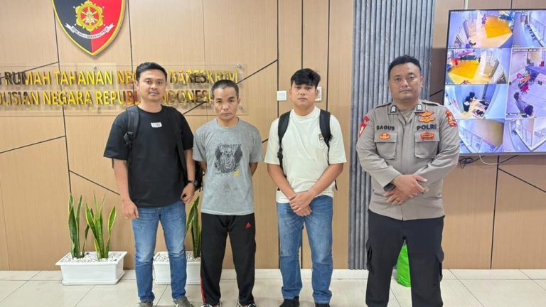 Kurir Ketamine Ngaku Temukan Narkoba Hanyut di Laut Kurir Ketamine Ngaku Temukan Narkoba Hanyut di Laut