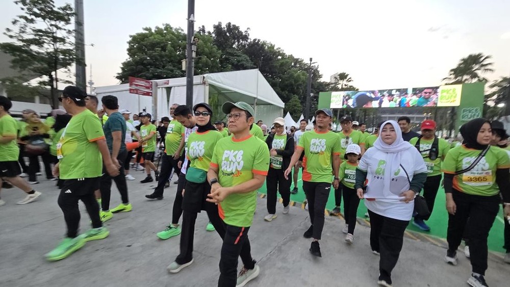 Cak Imin Lari Bareng Ribuan Orang di GBK Bikin Kaget