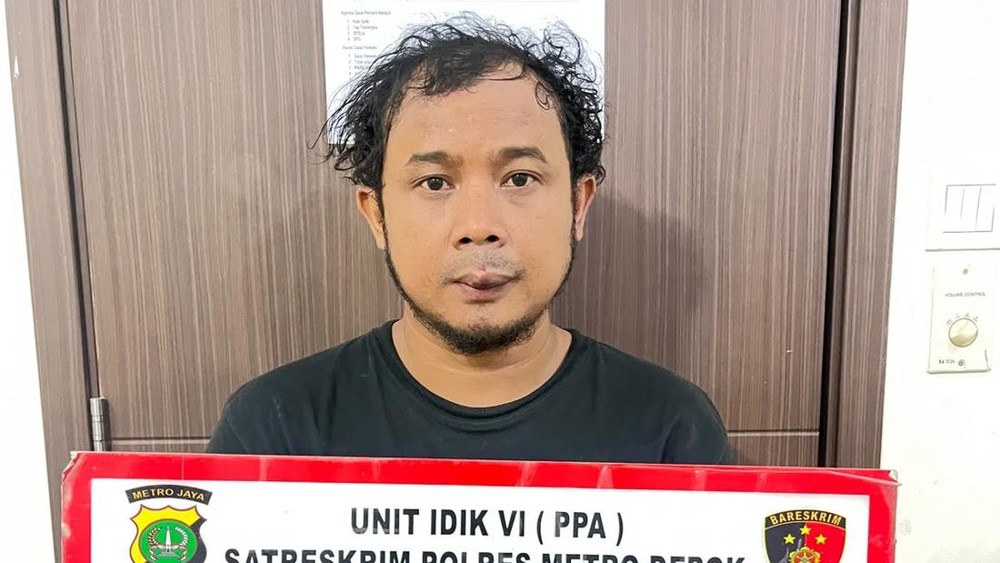 Pria Depok Ajak Bocah Makan Cabai Berakhir di Freezer