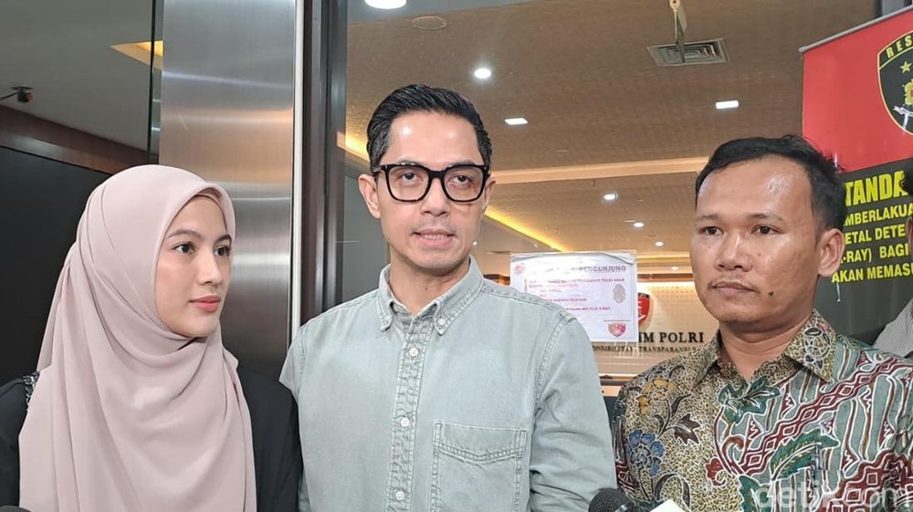 Dana Fantastis Dude Harlino Menanti Putusan
