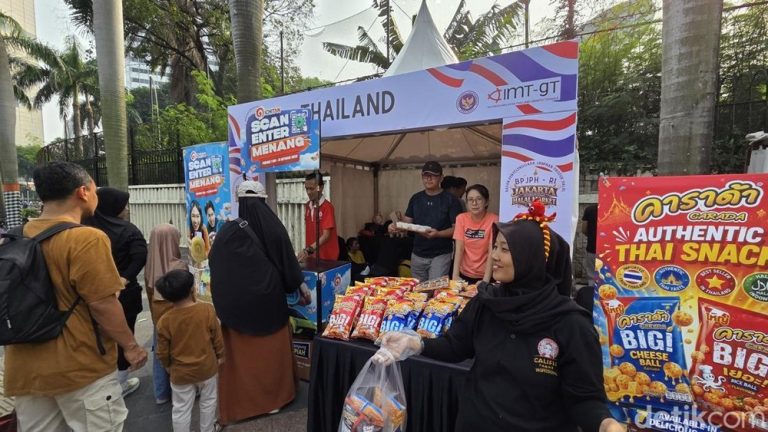 Ada Apa di CFD HI Warga Berburu Rasa Baru Ada Apa di CFD HI Warga Berburu Rasa Baru