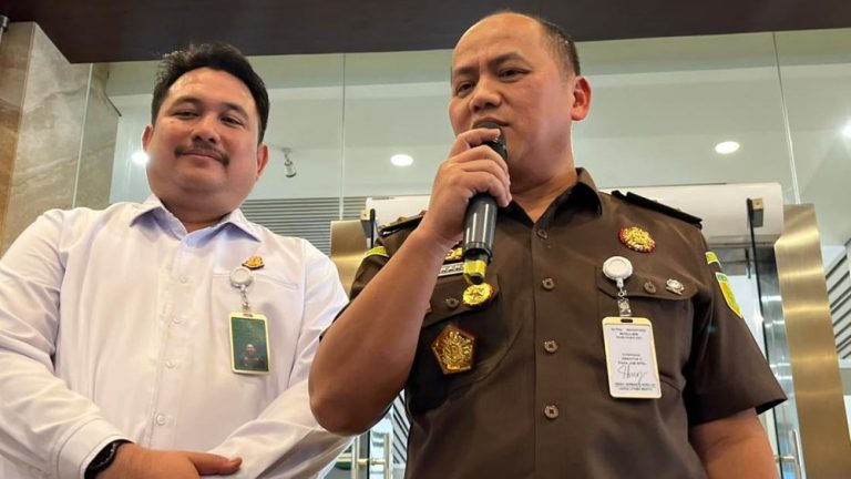 Febrie Adriansyah Tanpa Pengawal TNI Lagi Mengapa Febrie Adriansyah Tanpa Pengawal TNI Lagi Mengapa