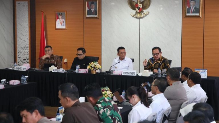 Kunci Emas Masa Depan Kepri