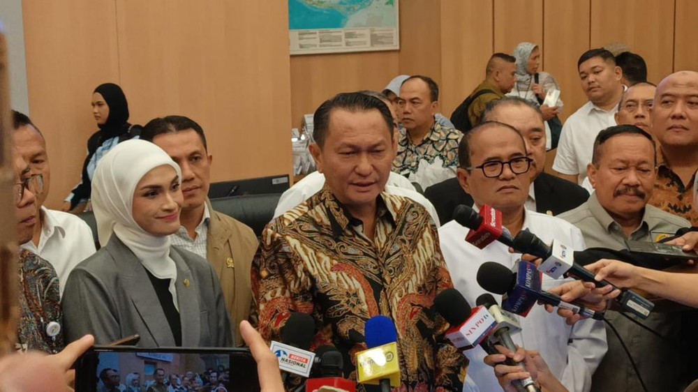 Antrean BBM Mengular Padahal Stok Cukup Ini Penjelasan DPR