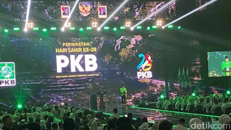Panggilan Khusus Cak Imin untuk Zulhas Bikin Penasaran Panggilan Khusus Cak Imin untuk Zulhas Bikin Penasaran