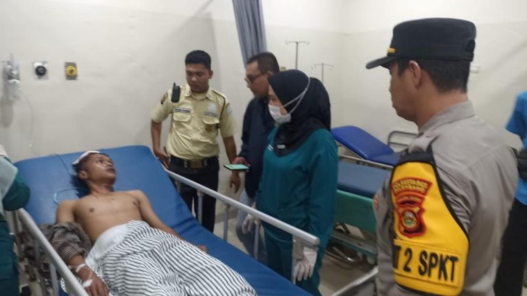 Mahasiswa Palembang Dikeroyok Brutal
