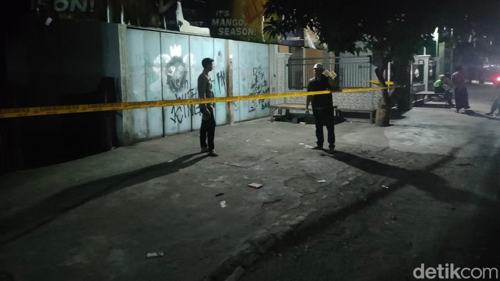 Sampang Geger Duel Berdarah Kakek 60 Tahun
