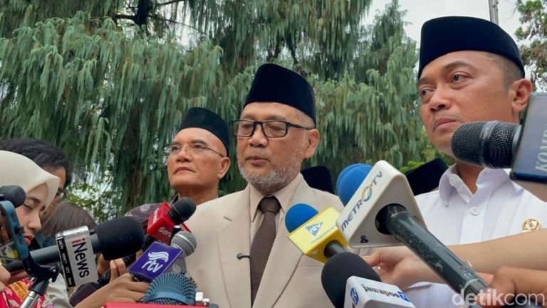Kemenhaj Punya Jurus Biaya Haji 2027 Tak Melonjak