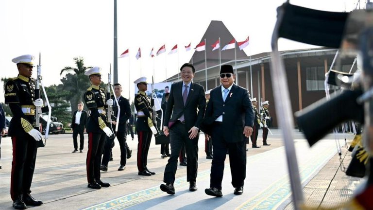 PM Singapura Ungkap Latihan Militer Baru di Sumatera Kalimantan