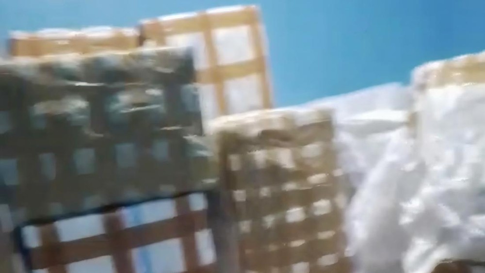 Terbongkar Gudang Rahasia Rokok di Serang