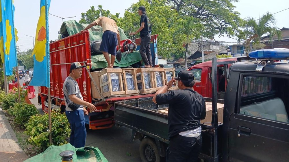 Rahasia Truk Perabotan Terbongkar Polisi Kaget Isinya