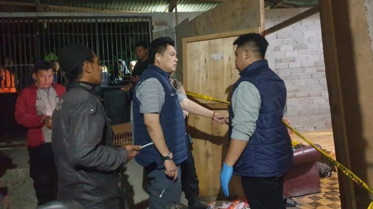 Tragedi Berdarah Palu Ayah Anak Tewas Tragedi Berdarah Palu Ayah Anak Tewas