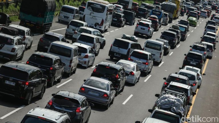 Pagi Ini Jakarta Terjebak Kemacetan Horor Pagi Ini Jakarta Terjebak Kemacetan Horor