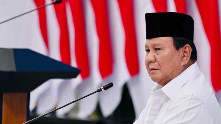Prabowo Kumpulkan Kabinet Ada Apa Sore Ini