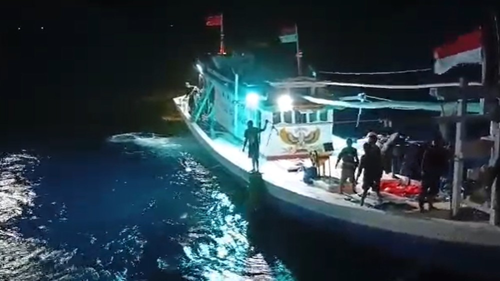 Lima Nyawa Terjebak Lautan Selamat Berkat Ini