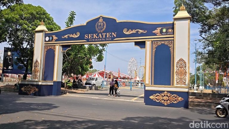 Dua Sekaten di Solo Berujung Ancaman Hukum