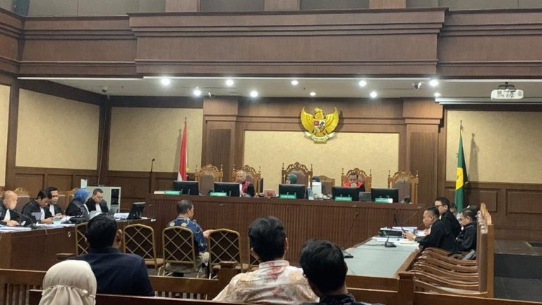 Mengapa Saksi Suap Ombudsman Terpaksa