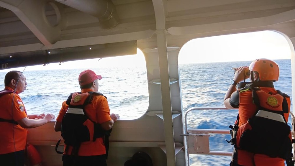 Tragedi Selayar Puluhan Orang Hilang di Laut
