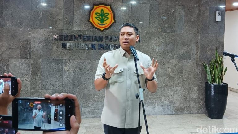 Prabowo Lantik Sosok Ini Pimpin BGN