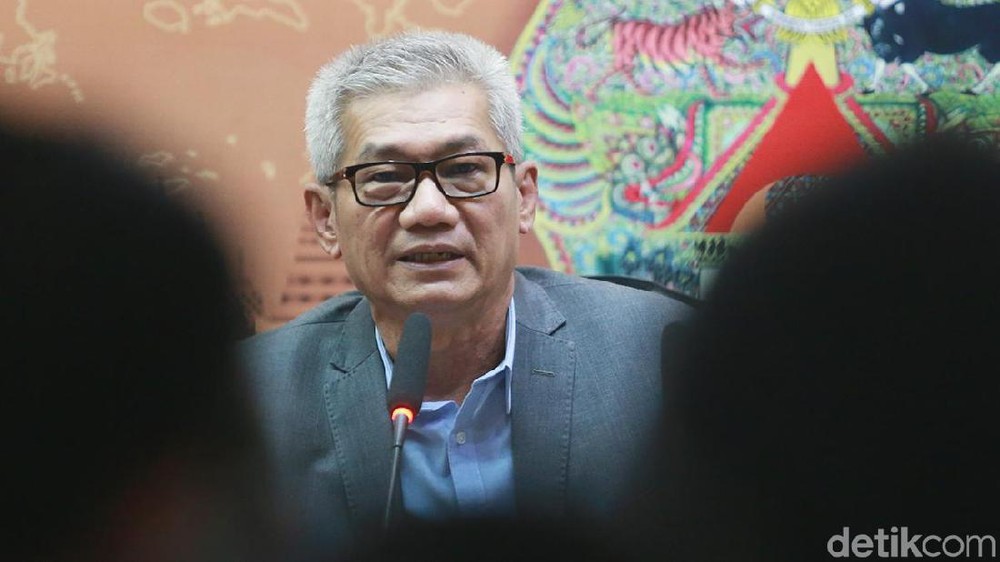 Kursi Penting DPR Bergeser Siapa Kini Pimpin Komisi II