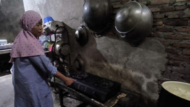 Horor Dapur Bekasi Gas Bocor Picu Petaka