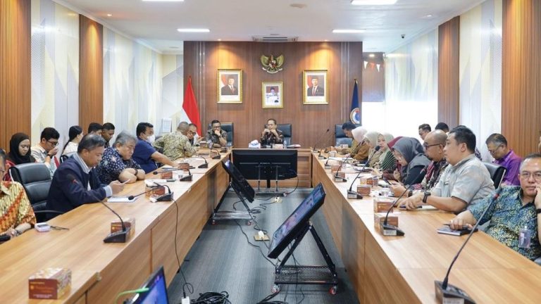 Indonesia Siapkan Jalur BBM Darurat Selamatkan Tambang Raksasa PNG