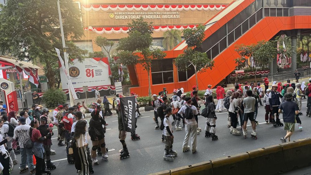 Kejutan Merah Putih di CFD Rasuna Said