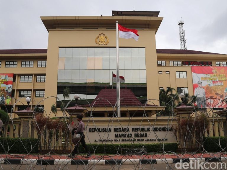 Rotasi Jabatan Polri Terbaru Siapa Saja yang Bergeser Rotasi Jabatan Polri Terbaru Siapa Saja yang Bergeser