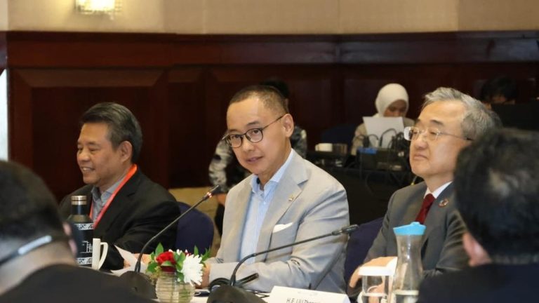 Peluang Emas Indonesia China di Energi Hijau
