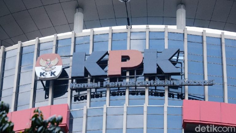 Vonis Gubernur Riau Terlalu Ringan KPK Ambil Langkah Mengejutkan Vonis Gubernur Riau Terlalu Ringan KPK Ambil Langkah Mengejutkan