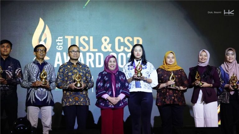 Hutama Karya Borong Emas Tiga Kategori